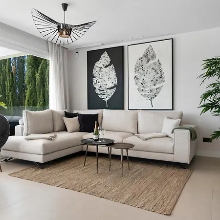 Villa Vivi Homes -villa Carat Pool, Cinema, Golf & Terrace