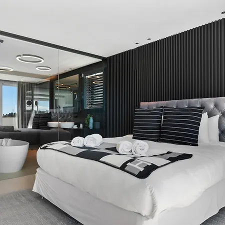 Villa Vivi Homes -villa Carat Pool, Cinema, Golf & Terrace *